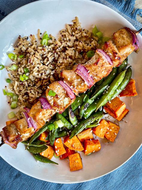 Teriyaki Mahi Mahi, Mahi Mahi Recipe, Mahi Mahi Recipes, Mango Slaw, French Green Beans, Teriyaki Recipe, Grilling Kabobs, Teriyaki Glaze, Protein Bowls