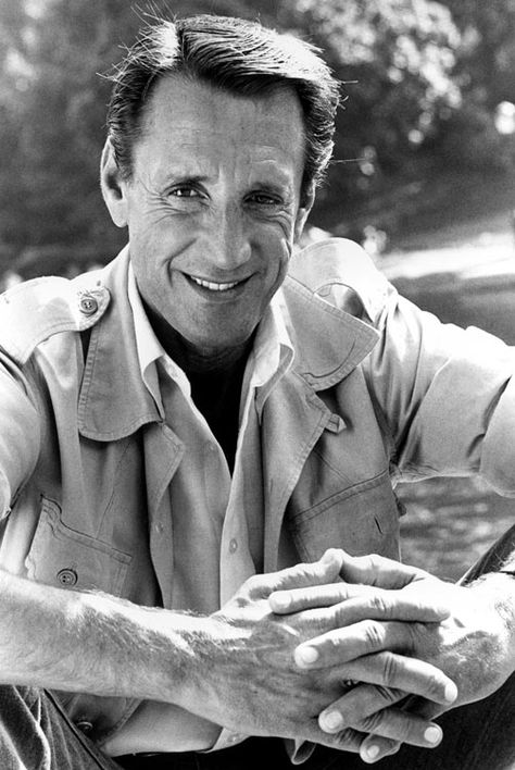 Roy Scheider  -  1932 - 2008 Seaquest Dsv, Jaws 1975, Jaws 2, Roy Scheider, Men Celebrities, Robert Shaw, The French Connection, Jaws Movie, Bob Fosse