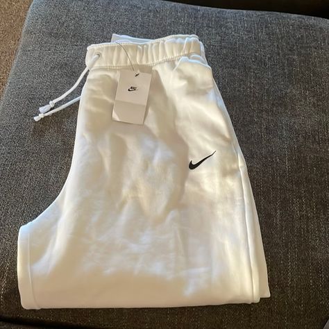 White Nike Sweatpants White Sweatpants Aesthetic, White Nike Sweatpants, Sweatpants Aesthetic, White Sweatpants, Nike Sweats, Nike Sweatpants, White Nike, Sweat Pants, Nike Outfits