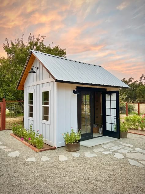 Garden House / Garden Shed / Tiny House Plans - Etsy Tuff Shed Tiny House, Casita Plans, Tiny House Shed Conversion, Guest House Shed, Backyard Tiny House, Mini Shed, Small Pool Houses, Livable Sheds, Farmhouse Sheds