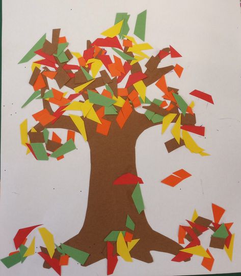 Fall Crafts Construction Paper, Fall Construction Paper Crafts, Preschool Construction Paper Crafts, Kindergarten Construction, Paper Tree Craft, Adapted Art, Nanny Job, Nanny Life, Fall Paper Crafts