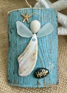 Sea Glass Art Projects, Beach Glass Crafts, Driftwood Projects, Shell Crafts Diy, Beach Glass Art, Glass Art Projects, Angel Crafts, Sea Glass Crafts, Driftwood Crafts