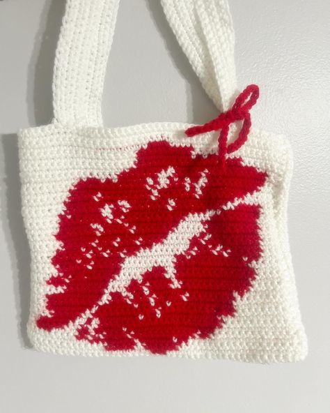 Sabrina Carpenter inspired mini crochet bag made by yarn and needles from Michael's. Took around 5 days to make so that's why the price is higher. Celebrities In Crochet, Sabrina Carpenter Crochet Top, Crochet Ideas With Red Yarn, Crochet Taylor Swift Bag, Sabrina Carpenter Crochet, Crochet Album Cover, Mini Crochet Ideas, Taylor Swift Crochet, Mini Crochet Bag