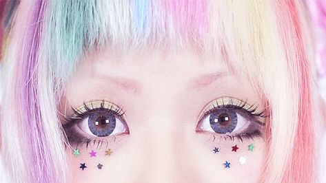 ❤ Blippo.com Kawaii Shop ❤ Decora Kei Makeup, Fairy Kei Makeup, Harajuku Makeup, Makeup Kawaii, Pastel Goth Makeup, Stationery Kawaii, Kawaii Makeup, Harajuku Street, Halloween Eye Makeup