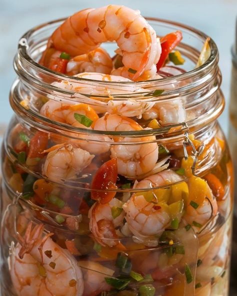 Pickled Shrimp Recipe, Pickled Shrimp, Sweets For Diabetics, Homemade Pickles, Shrimp Recipes Easy, Large Shrimp, Wine Vinegar, White Wine Vinegar, Coriander Seeds