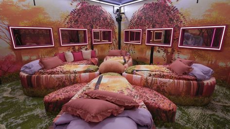 An inside look at the BIG BROTHER season 26 house. “BB Artificial Intelligence,” known as “BBAI,” is taking over the House and the theme will deliver the most unpredictable season for Houseguests. In a special two-night premiere, BIG BROTHER kicks off its 26th season on Wednesday, July 17 and Thursday, July 18 (9:00-10:00 PM, ET/PT) on the CBS Television Network and available to stream live and on demand on Paramount+. Big Brother House, Stream Live, Tv Schedule, Full Show, Season 12, July 17, Cbs News, House Inspo, Live Tv