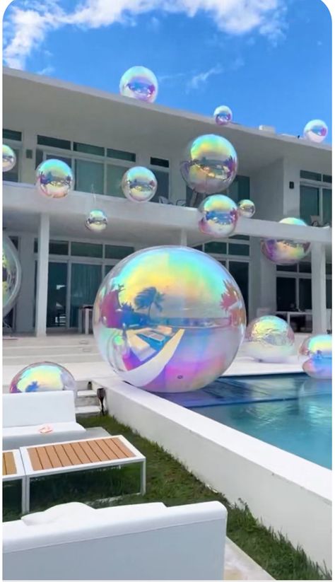 Shimmer Aesthetic, Big Balloons, Bubble Balloons, Big Balls, Retail Display, Bar Mitzvah, Ornament Set, Pool Party, Holidays And Events