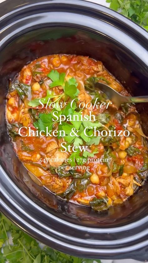 Rebecca Archer | Slow Cooker Spanish Chicken & Chorizo Stew, follow @archerkitchen for more This is my delicious Slow Cooker Spanish Chicken & Chorizo… | Instagram Chicken And Chorizo Risotto, Chicken Chorizo Stew, Spanish Chicken And Chorizo, Spanish Chicken Recipes, Chorizo Risotto, Chickpeas And Spinach, Chorizo Rice, Chorizo Stew, Chicken And Chorizo