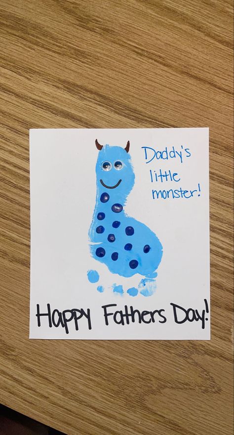 Baby’s First Father’s Day Crafts, Cool Diy Fathers Day Gifts, Father Day Baby Craft, Father’s Day Crafts With Babies, Father’s Day Activities For Babies, Infant Fathers Day Crafts Daycare, Father’s Day Baby Arts And Crafts, Fathers Day Crafts Infants, Fathers Day Preschool Gifts