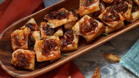 Apple, Cheddar, and Caramelized Onion Pastry Bites - New England Today Caramalized Onions, Pastry Bites, Apple Cheddar, Apple Puff Pastry, Cheese Puff Pastry, New England Travel, Caramelized Onion, Fresh Apples, Food Magazine