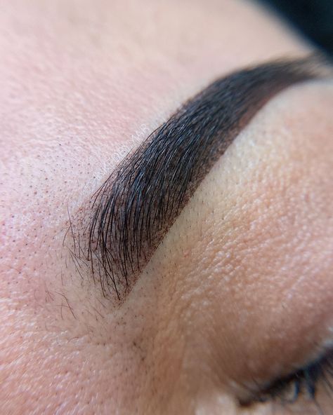 I ♥️ CLOSE UPS ! Tired of filling in your eyebrows? Ombre powder brows is perfect for you! —————— 𝐁𝐑𝐎𝐖𝐒 / 𝐋𝐈𝐏 𝐁𝐋𝐔𝐒𝐇 𝐀𝐏𝐏𝐎𝐈𝐍𝐓𝐌𝐄𝐍𝐓 For appointment availability and pricing inquiries, please visit my booking site inkedbymar.as.me (link in bio) 𝐎𝐌𝐁𝐑𝐄 𝐏𝐎𝐖𝐃𝐄𝐑 𝐁𝐑𝐎𝐖 𝐓𝐑𝐀𝐈𝐍𝐈𝐍𝐆 Group and semi-private available for beginners and advanced. For more information, please text or email 📲 682-503-9630 💌 inkedbymar@gmail.com Or DM me to secure your spot in my next training! ✨ 𝑷𝒂𝒚𝒎𝒆𝒏𝒕 𝑷𝒍𝒂𝒏𝒔 & 𝑭𝒊𝒏𝒂𝒏𝒄𝒊𝒏𝒈 𝑶𝒑𝒕𝒊... Brow Training, Ombre Powder Brows, Powder Brows, Lip Blush, Booking Sites, Natural Shapes, Dm Me, Eyebrows, Link In Bio