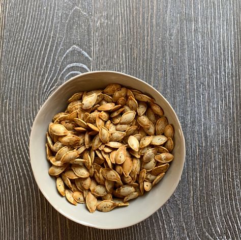 Dill Pickle Pumpkin Seed Recipes, Dill Pumpkin Seeds, Dill Pickle Sunflower Seeds Recipe, Dill Pickle Pumpkin Seeds, Drying Pumpkin Seeds, Flavored Pumpkin Seeds, Sunflower Seed Recipes, Pumpkin Seeds Recipe, Veggie Rolls