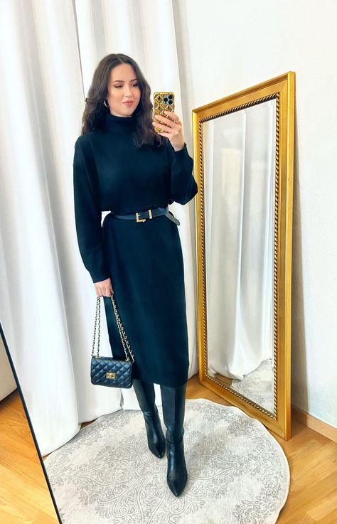 Black Turtleneck Sweater Dress Outfit Turtle Neck Sweater Dress Outfit, Turtleneck Sweater Dress Outfit, Elegant Capsule Wardrobe, Turtle Neck Sweater Dress, Black Turtleneck Sweater Dress, Classy Outfits For Women, Sweater Dress Outfit, Black Turtleneck Sweater, Black Wool Coat