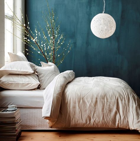 Lime Loves Mud: Petrol blue for today Light Furniture, Minimalist Dekor, Teal Bedroom, Full Headboard, Teal Walls, Bedroom Light, Blue Room, Bedroom Lamps, Grey Wood