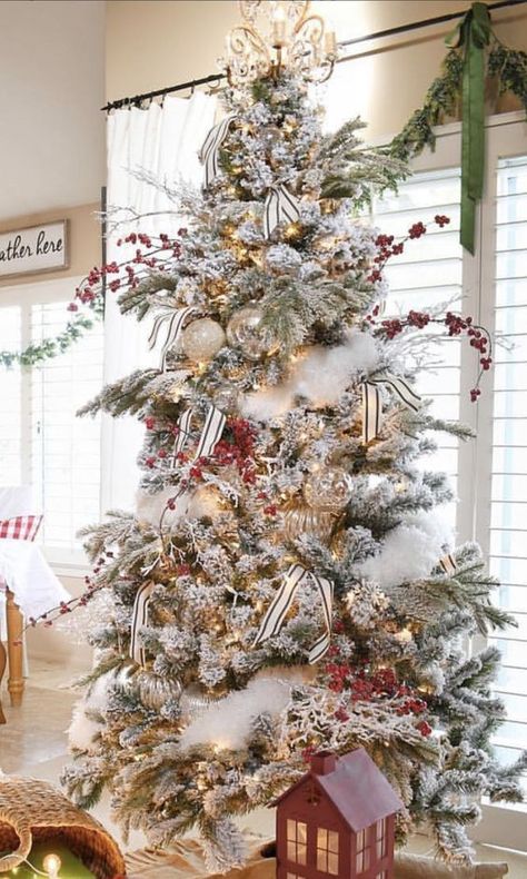 Christmas Tree Idea, Gold And White Christmas, Christmas Tree Decorations Ribbon, Christmas Tree Decor Ideas, Tree Decor Ideas, Christmas Tree Decorating Themes, Elegant Christmas Trees, Country Christmas Decorations, Christmas Mantel Decorations