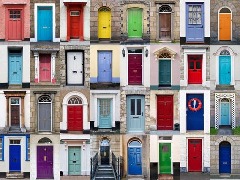 What colour front door best sells a house? - Country Life Colored Doors, Best Front Door Colors, Best Front Doors, Front Door Paint Colors, Decoration Shabby, Door Paint Colors, Wood Front Doors, Painted Front Doors, Front Door Colors