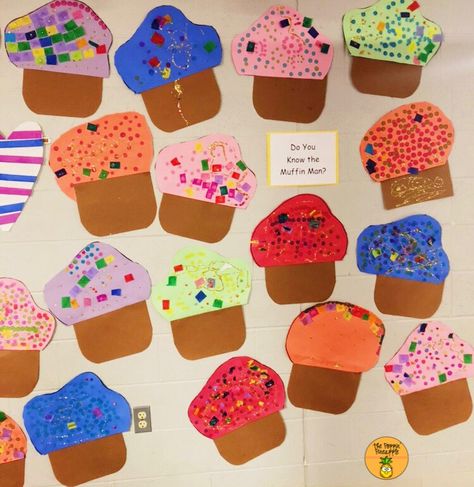 The Muffin Man Nursery Rhyme, Muffin Man Preschool Craft, Muffin Art Preschool, Nursery Rhyme Art Preschool, Muffin Preschool Activities, Muffin Crafts For Preschool, Muffin Man Activities For Preschool, Muffin Man Craft, Muffin Craft