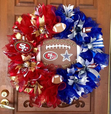 Sport Wreaths, Nfl Crafts, Nfl Wreaths, House Divided Wreath, Decorative Mesh Wreaths, Football Wreaths, Sports Wreath, Football Crafts, Sports Wreaths