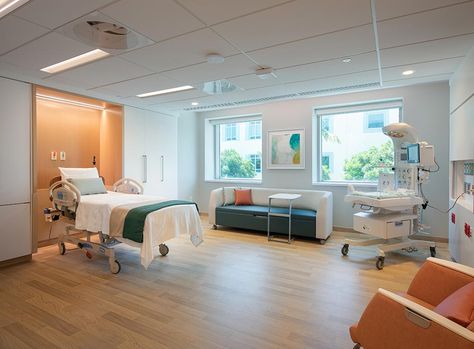 Nicklaus Children’s Hospital Fetal Care Center, Miami, USA Sustainable Flooring, Bed Interior, Children Hospital, Hospital Interior, Hospital Room, Light Wood Floors, Hospital Interior Design, Hospital Bed, Hospital Design