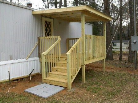 Small Porch Mobile Home, Small Porches For Mobile Homes, Mobile Home Front Deck, Mobile Home Side Porch Ideas, Front Porch Building Ideas, Trailer House Porch Ideas, Double Wide Front Porch, Trailer Porch Ideas, Mobile Home Decks And Porches