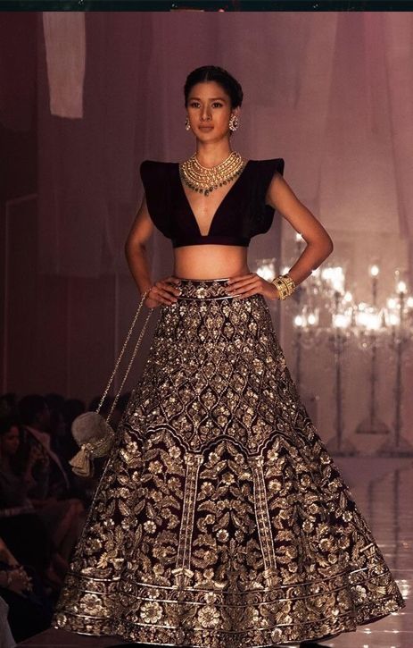 Manish Malhotra Collection, Manish Malhotra Lehenga, Fashion Week Nyc, डिजाइनर कपड़े, Nyc Fashion Week, Lehnga Dress, Manish Malhotra, Indian Bridal Outfits, Lakme Fashion Week