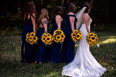 Navy Blue And Sunflower Wedding, Blue And Sunflower Wedding, Sunflower Fall Wedding, Blue Sunflower Wedding, Tiffany Blue Weddings, Sunflower Wedding Decorations, Dark Blue Wedding, Navy Blue Bridesmaids, Wedding Navy