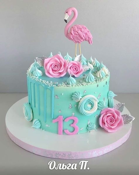 Flamingo Birthday Party Cake, 1 Tier Cake, 17th Birthday Party Ideas, Flamingo Birthday Cake, Hawaiian Cake, Flamingo Themed Party, Flamingo Cake, Flamingo Birthday Party, Beautiful Birthday Cakes