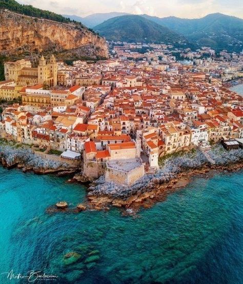 All things Europe — Cefalu, Italy via Cefalu Sicily, Sicily Travel, Filmy Vintage, Voyage Europe, Sicily Italy, Destination Voyage, Visit Italy, City Trip, Amazing Places