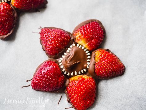 Stranger Things Food, Stranger Things Halloween Party, Stranger Things Theme, Stranger Things Halloween, 11th Birthday, Watch Party, 12th Birthday, Dear Reader, Chocolate Strawberries