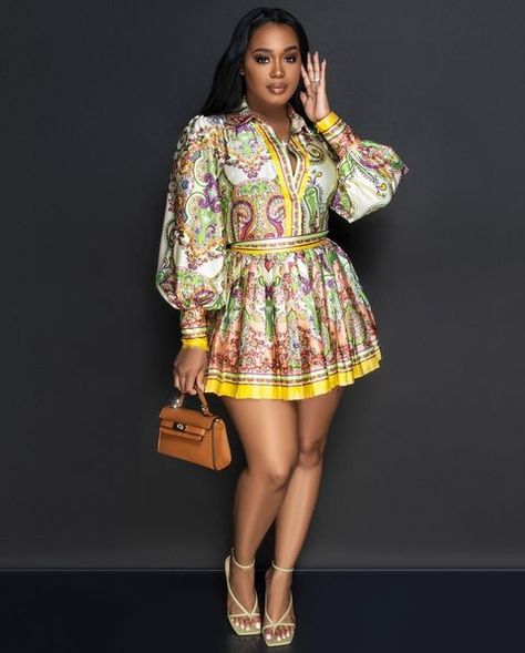 Chic Couture Online® (@chiccoutureonline) • Instagram photos and videos Dinner Outfit Classy, Chic Couture Online, Dinner Outfits, Knee Dress, African Dress, Above The Knee, Couture, Instagram Photos, Photo And Video