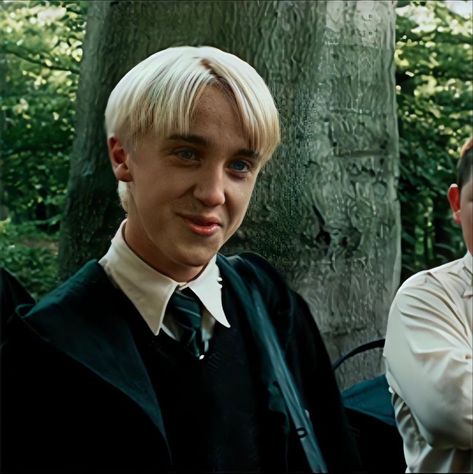 Draco Malfoy Year Three, Draco Fourth Year, Draco Malfoy 4th Year, Draco Malfoy Photos, Harry Potter Personajes, Slytherin Draco, Harry Potter Draco, Draco Malfoy Imagines, Harry Potter Harry