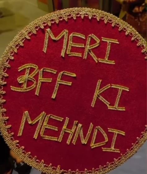 Barat Props Ideas, Mehndi Props Ideas, Mithai Toppers, Mehendi Decor Ideas, Hanging Wedding Decorations, Diy Floral Decor, Wedding Gift Pack, Housewarming Decorations, Full Hand Mehndi