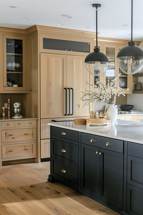 21 Gorgeous Kitchen Cabinet Ideas to Transform Your Space Black Island Kitchen, Tall Ceiling Kitchen, Transitional Modern Kitchen, Natural Wood Kitchen Cabinets, Island Kitchen Ideas, White Wood Kitchens, Light Wood Kitchens, White Oak Kitchen, Maple Kitchen Cabinets