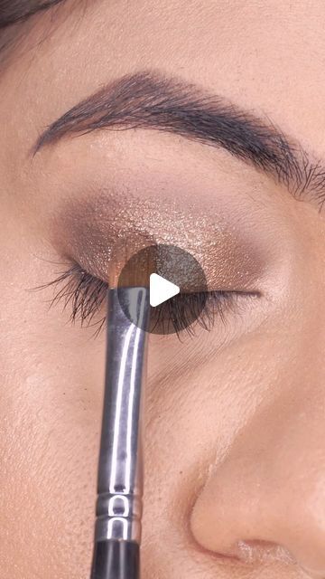 Eyeshadow Makeup Step By Step, Smokey Eye Makeup Step By Step, Glittery Eye Shadow, Glitter Eye Makeup Tutorial, Glitter Eyeshadow Looks, Eyeshadow Looks Step By Step, Smokey Eye Makeup Steps, Simran Kaur, Glitter Smokey Eye