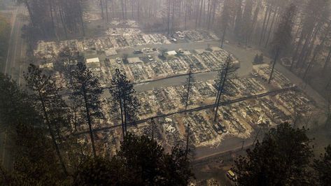 CAMP FIRE: Started at Pulga Road at Camp Creek Road Near Jarbo Gap - 08 November 2018 at 6:33 am – Photo Shows Homes Destroyed by the Camp Fire in Paradise, California, on Thursday, 15 November 2018 (Noah Berger / Associated Press) Paradise California, California Towns, Evacuation Plan, California Wildfires, Land Use, Old Video, Fire Rescue, Sierra Nevada, Northern California