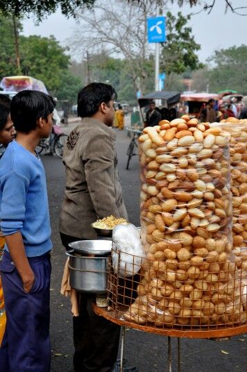 Foods Pakistani Street Food Photography, Rajasthan Food Photography, Global Village Food, Street Food India, Food Street Lahore, Rajasthan Street Food, Desi Street Food, Pani Puri, Tamarind Chutney