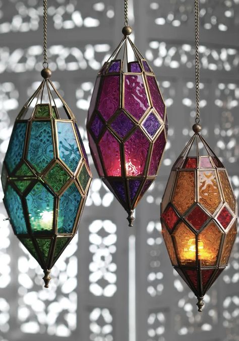 Stained Glass Hanging, Glass Lanterns, Moroccan Lanterns, Stained Glass Lamps, Deco Boheme, Glass Lantern, Hippie Festival, Hanging Lanterns, Moroccan Style