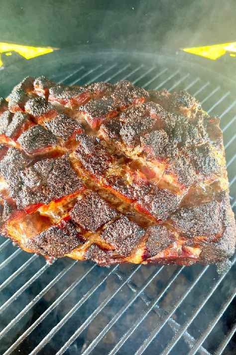 Pulled Pork on the Big Green Egg is a great make ahead meal to feed a crowd. Pork shoulder cooked low and slow with hardwood smoke makes the absolute best bbq sandwiches. Big Green Egg Pulled Pork, Meal To Feed A Crowd, Bbq Pork Shoulder, Big Green Egg Smoker, Shredded Pork Recipes, Pulled Pork Sauce, Pork Picnic, Picnic Roast, Bbq Sandwiches