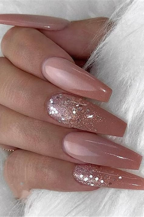 Nails Dusty Pink, Pink Ombre Nail Designs, Dusty Pink Nails, Ballerina Nail Art, Rose Pink Nails, Rose Nail Design, Ballerina Nail, Art Ballerina, Bridesmaids Nails