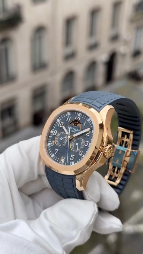 Patek Philippe #luxurywatch #luxurywatches #omega #daydate #patek #audemars #panerai #cartier #hublot #breitling #iwc #horology #blancpain #orologi #richardmille #watchesoftheday #timepiece Patek Philippe Watches Men, Tattoo 2022, Fancy Watches, Patek Philippe Watches, Rolex Watches For Men, Expensive Jewelry Luxury, Patek Philippe Aquanaut, Luxury Watch Brands, Amazing Watches