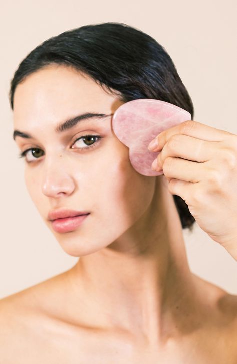 Skin Gym, Nose Types, Gua Sha Tools, Nose Shapes, Healthy Routine, Loose Skin, Diy Beauty Hacks, Gua Sha, Cosmetic Surgery