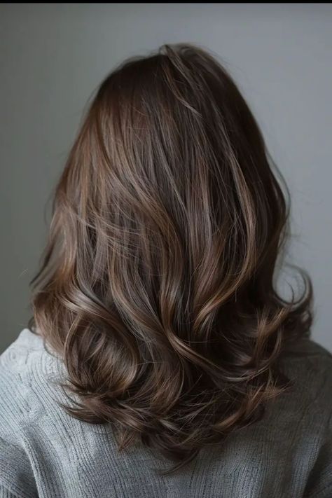 Icy Brown Hair, Rambut Brunette, Brown Hair Color Ideas, Brown Hair Looks, Brown Hair Inspo, Layered Haircuts For Medium Hair, Chocolate Brown Hair, Hairstyles For Layered Hair, Icy Blonde