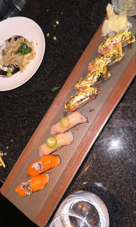 #sushi #gold #chanteljeffries #snapchat Sushi Platter, Chantel Jeffries, Snapchat, Restaurant, Gold