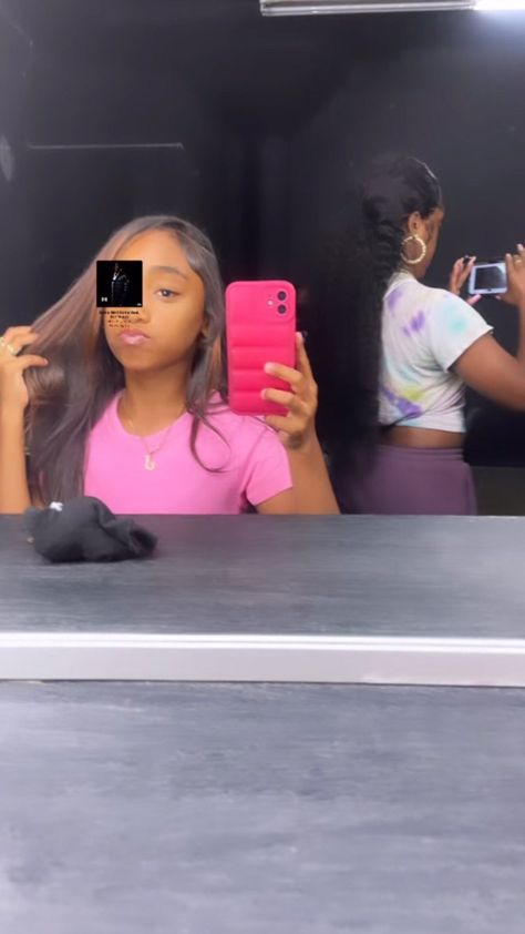 Jayah & Kimora Pictures, Jayah Bailey Pics, Jayah Bailey, Clown Hair, Pretty Dark Skin, Cute Braces, Cute Dreads, Drippy Outfit, Sew In Hairstyles