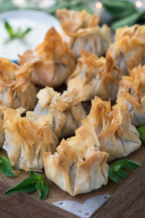 Filo Pastry Recipes Savoury, Filo Parcels, Filo Pastry Recipes, Creme Puff, Mint Yogurt, Filo Pastry, Lamb Dishes, Yogurt Dip, Spinach And Feta