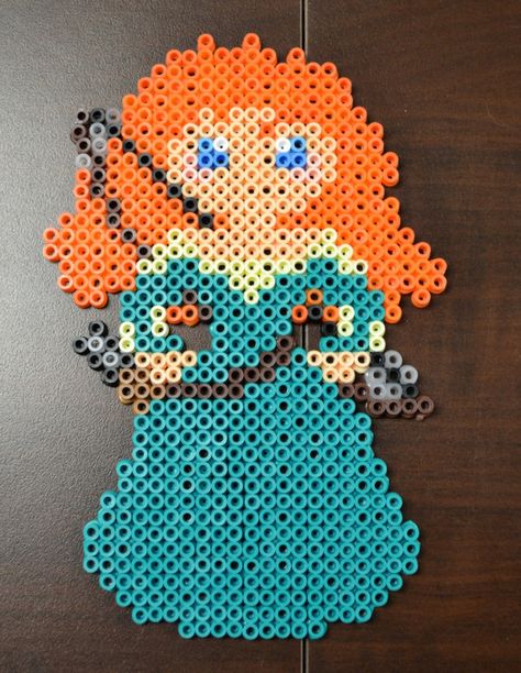 Disney Princess Merida Perler Bead Disney Patterns, Hama Disney, Celtic Crafts, Disney Princess Merida, Princess Merida, Pearl Beads Pattern, Tiny Cross Stitch, Perler Art, Diy Perler Bead Crafts