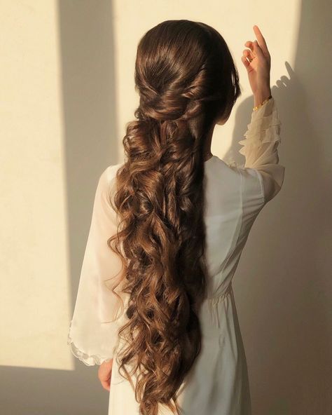 Hair Braid, Online Group, Hair Designs, Braid Styles, Rapunzel, Long Hair, Hair, Plait Styles