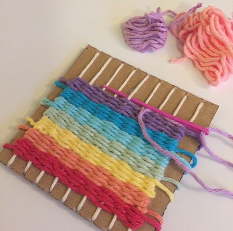 String Crafts For Kids, Weaving Projects For Kids, Rainbow Weaving, Crafts For Older Kids, Kids Craft Kits, Loom Yarn, Yarn Crafts For Kids, Weaving Craft, Weaving For Kids