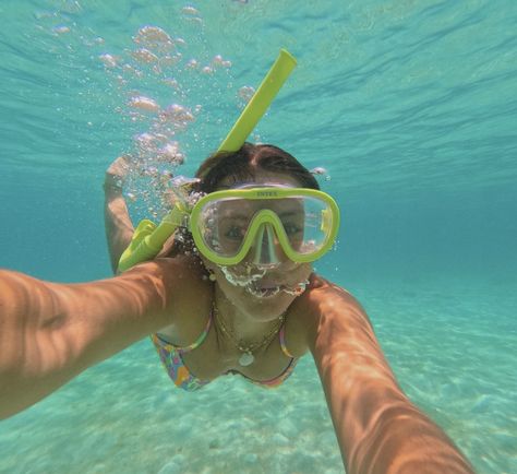 Natalie Downey, Ocean Girl, Snorkels, Summer Picture Poses, Shotting Photo, 사진 촬영 포즈, Ocean Vibes, Summer Goals, Holiday Pictures