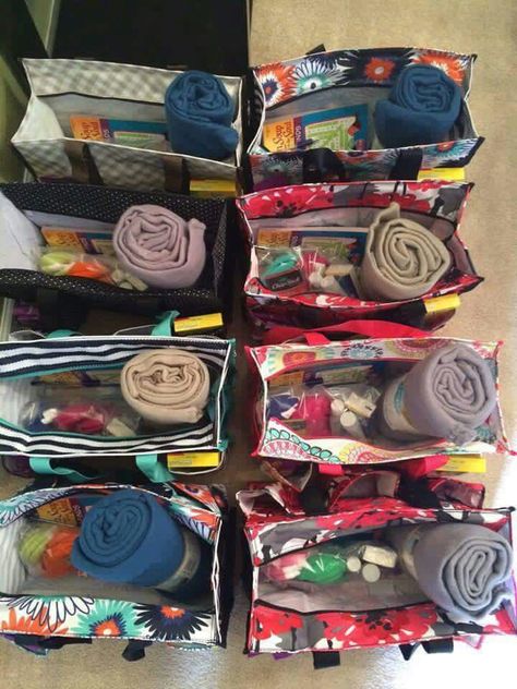 Cute idea for a fundraiser! Thirty One Games, Thirty One Uses, Chemo Care Package, Thirty One Organization, Creative Easter Baskets, Chemo Care, Chemo Gifts, Thirty One Business, Thirty One Party